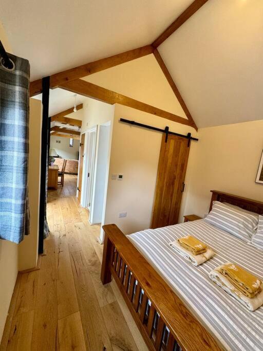 The Paws And Wander Hideaway Villa Mitchel Troy Eksteriør billede